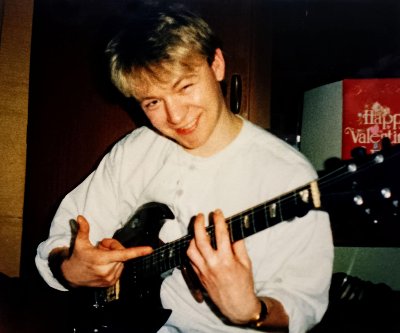 Ian Jack - Guitar - 1