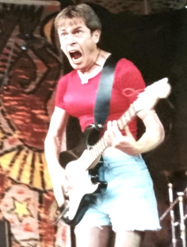 Muck
          Photo - 1