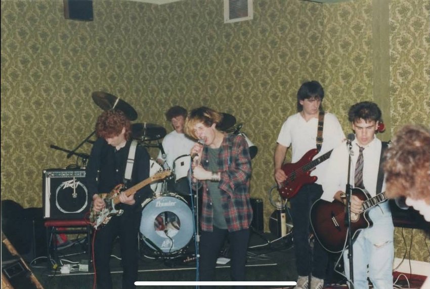 Twist
        Abbotshall - 3